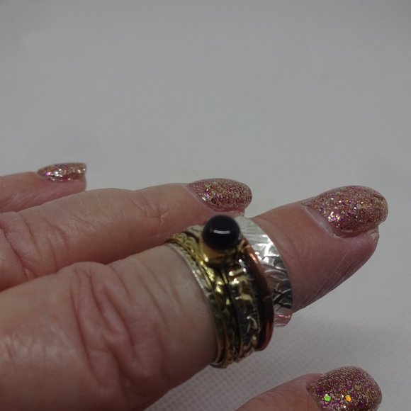 Whimsical "BLACK ONYX" Handmade SPINNER RING with SILVER, GOLD & COPPER #202A - Picture 1 of 3